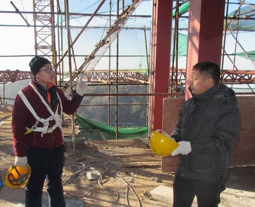 热烈庆祝公司刘政荣获宁阳县首届十大工匠提名奖