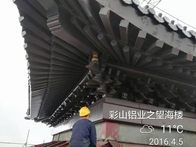 公司望海楼仿古建筑项目进展顺利